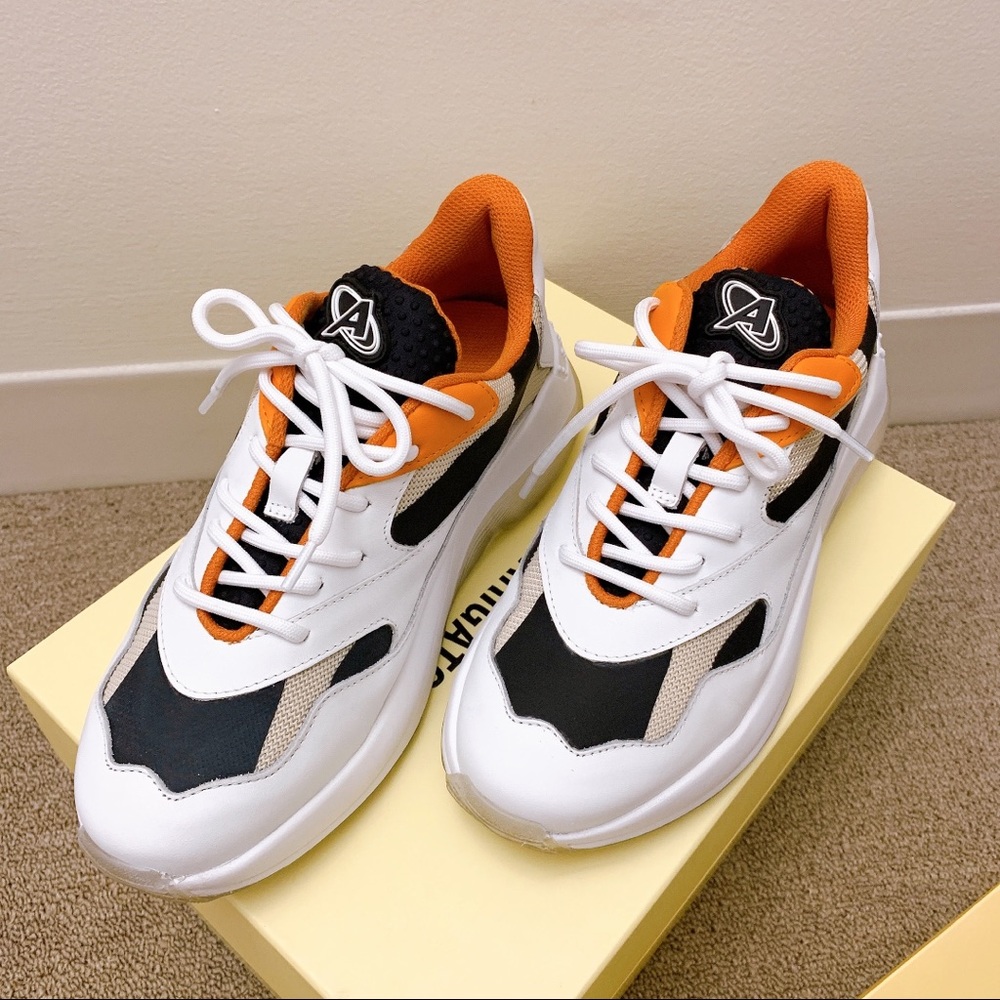 Axel Arigato Swipe Sneakers